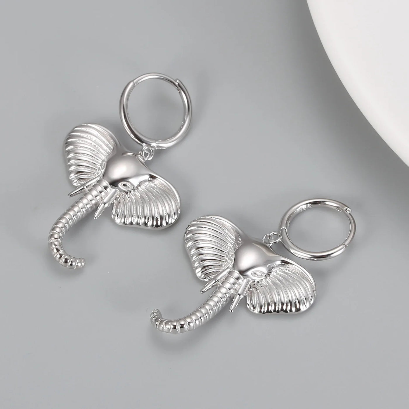 Cute Small Animal Elephant Stainless Steel Ear Buckle Hoop Earrings For Women Female Pendant Earrings 2022 Trend Fashion Jewelry