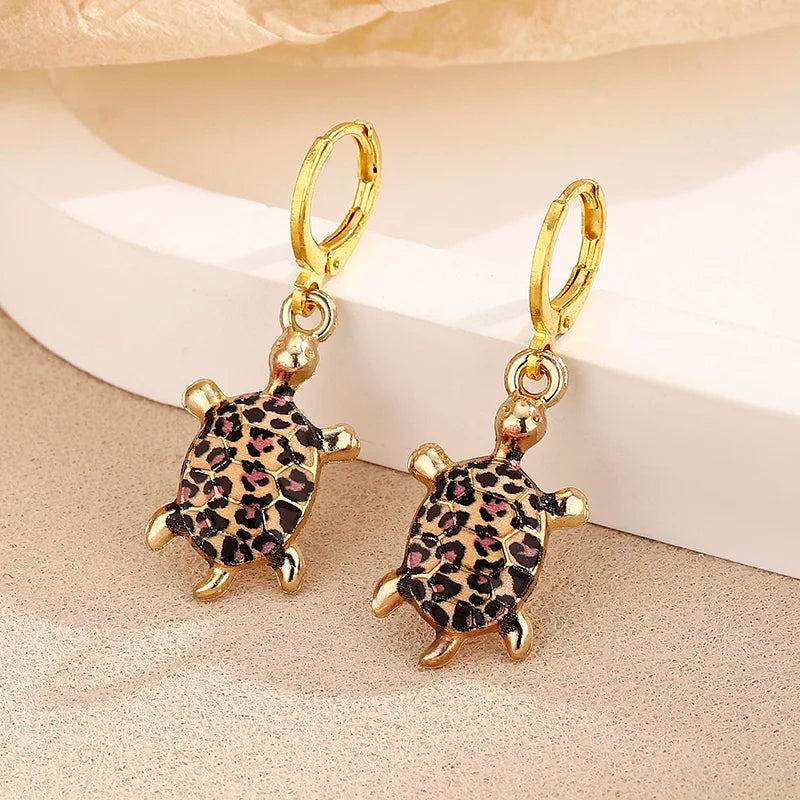 Cute Enamel Leopard Print Red Blue Sea Turtle Huggie Earrings For Women Summer Beach Ocean Jewelry