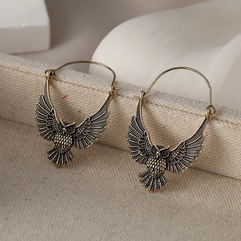 Vintage Bohemian style large owl animal pendant earrings suitable for female wedding banquets and festive celebrations