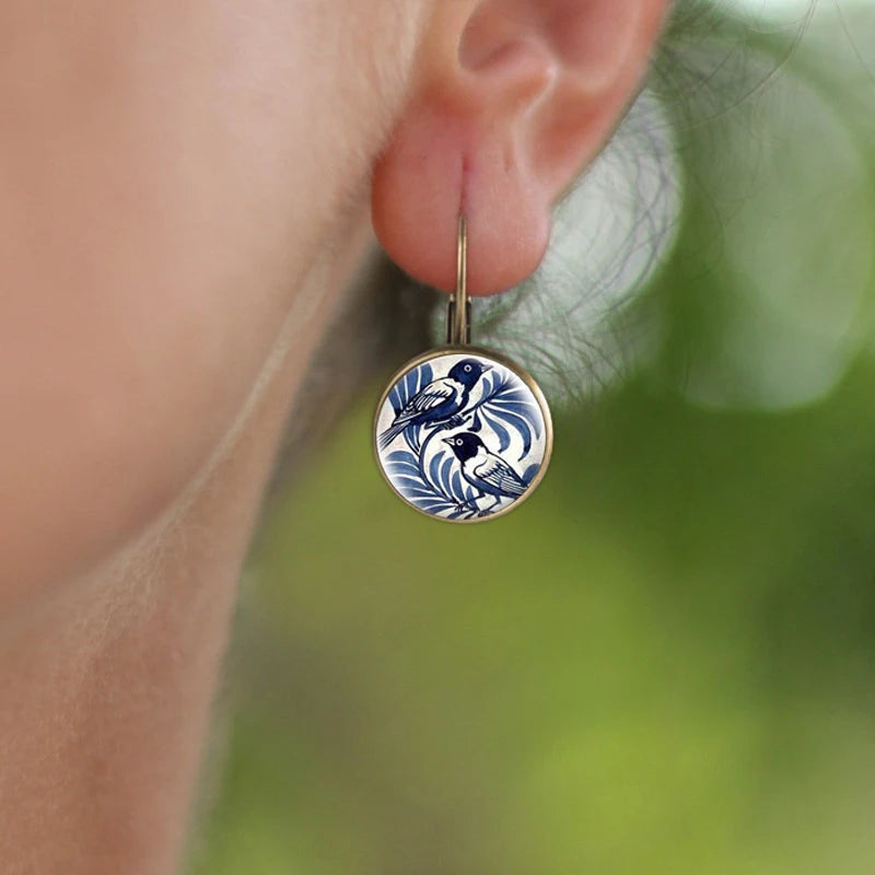 Vintage Blue Magpie Bird Earrings Retro Round Antique Bronze Glass Dome Earrings For Women