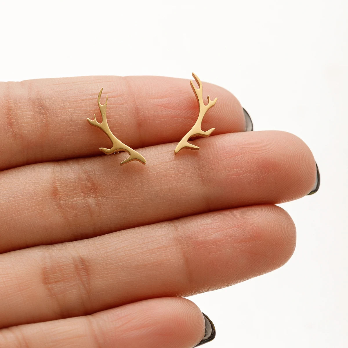 1 Pair Trendy Cute Deer Horn Stud Earrings Stainless Steel Antler Earing for Women Small Animal Earings Fashion Jewelry Xmas