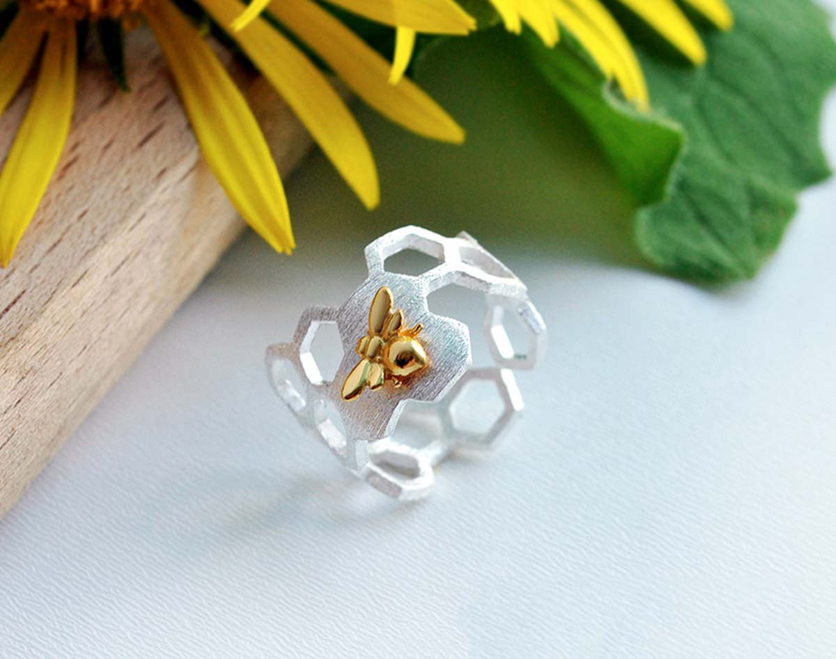 Adjustable 18K Gold Plated Honeycomb Ring